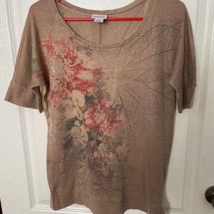 Maternity top lot mixed M and L
